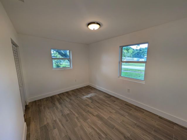 1733 NW 18TH Street, Fort Lauderdale, FL 33311