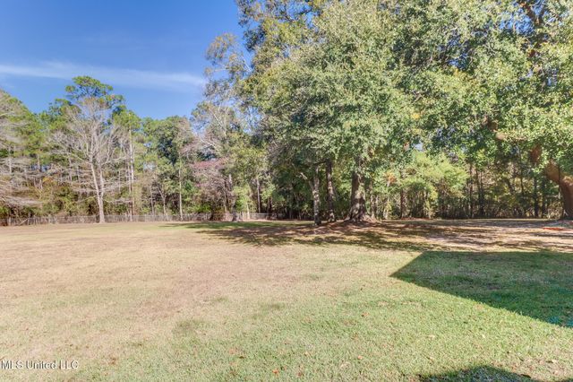 13682 John Clark Road, Gulfport, MS 39503