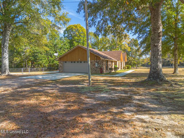 13682 John Clark Road, Gulfport, MS 39503