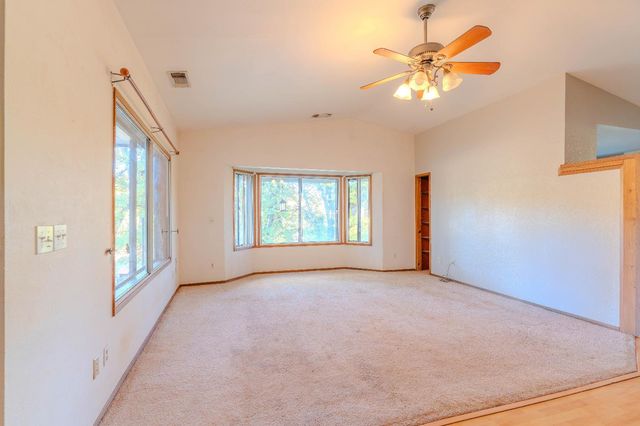 33 Stanley Rd, West Point, CA 95255