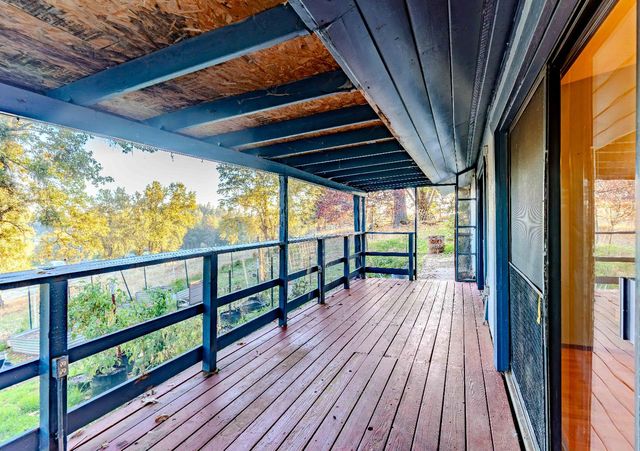 33 Stanley Rd, West Point, CA 95255