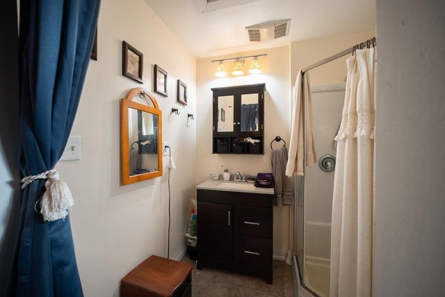 33 Stanley Rd, West Point, CA 95255