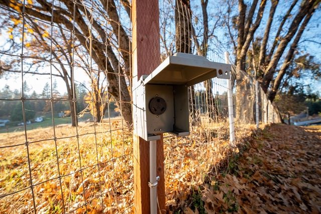 33 Stanley Rd, West Point, CA 95255