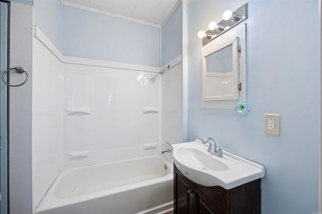 709 N GRIFFIN Street, Morrilton, AR 72110