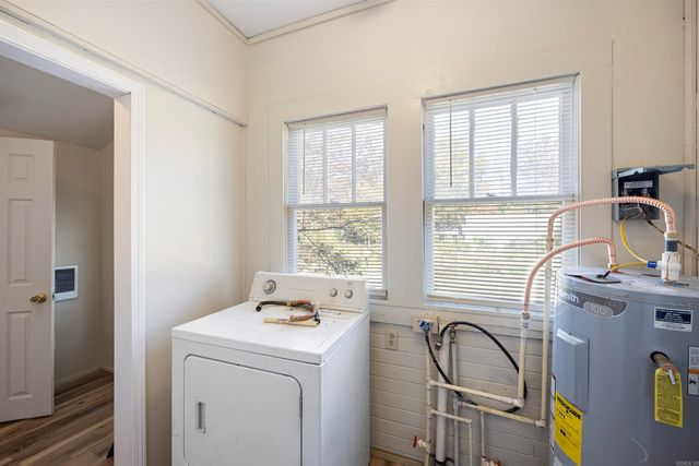 709 N GRIFFIN Street, Morrilton, AR 72110