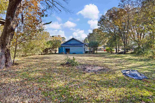 709 N GRIFFIN Street, Morrilton, AR 72110