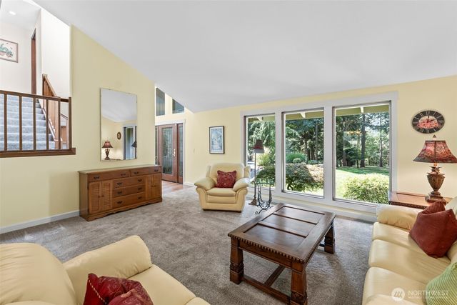 407 Point Fosdick Drive NW, Gig Harbor, WA 98335