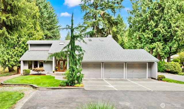 407 Point Fosdick Drive NW, Gig Harbor, WA 98335