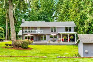 407 Point Fosdick Drive NW, Gig Harbor, WA 98335