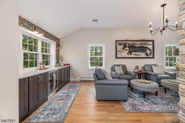 105 Alpine Ridge Rd, West Milford Twp., NJ 07480