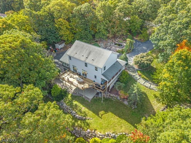 105 Alpine Ridge Rd, West Milford Twp., NJ 07480