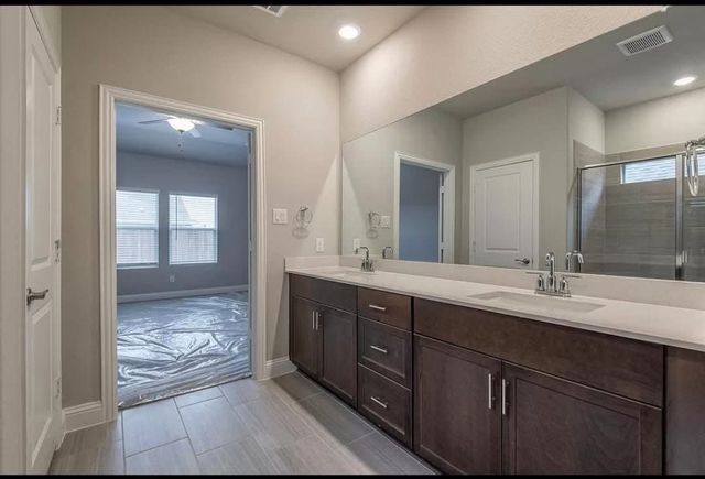 404 Dempsey Drive, Princeton, TX 75071