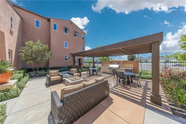 17961 Conch Lane, Huntington Beach, CA 92646