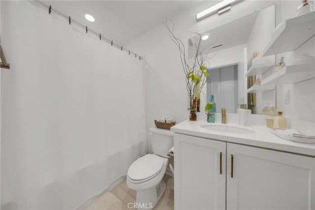 17961 Conch Lane, Huntington Beach, CA 92646