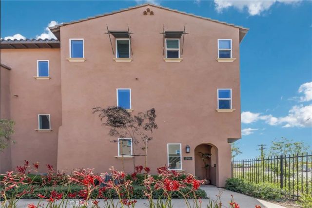 17961 Conch Lane, Huntington Beach, CA 92646