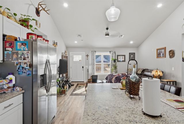 5912 Bluestem Way, Chelsea, OK 74016