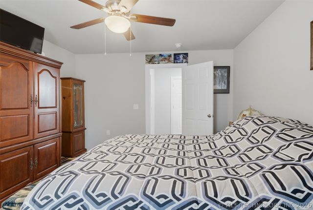 5912 Bluestem Way, Chelsea, OK 74016