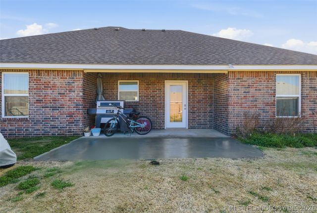 5912 Bluestem Way, Chelsea, OK 74016