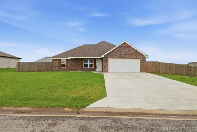 5912 Bluestem Way, Chelsea, OK 74016