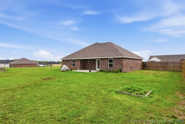 5912 Bluestem Way, Chelsea, OK 74016