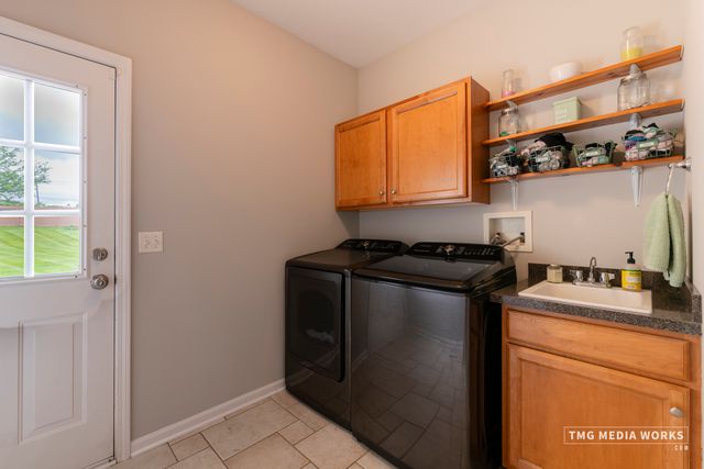 5624 BERGAMOT Court, Naperville, IL 60564