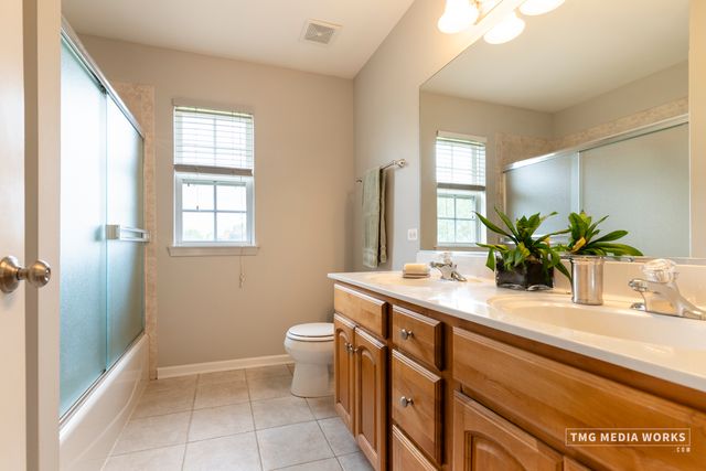 5624 BERGAMOT Court, Naperville, IL 60564