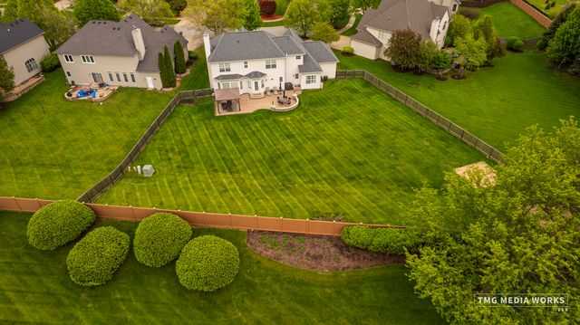 5624 BERGAMOT Court, Naperville, IL 60564