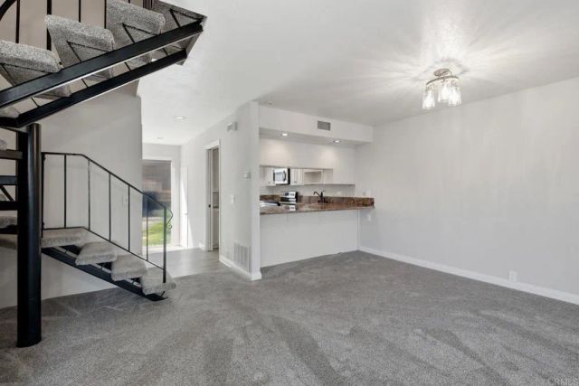 1915 Estrella De Mar Ct C, Carlsbad, CA 92009