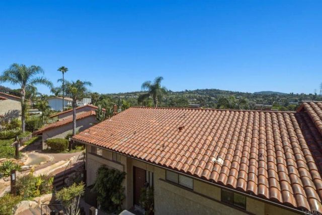 1915 Estrella De Mar Ct C, Carlsbad, CA 92009