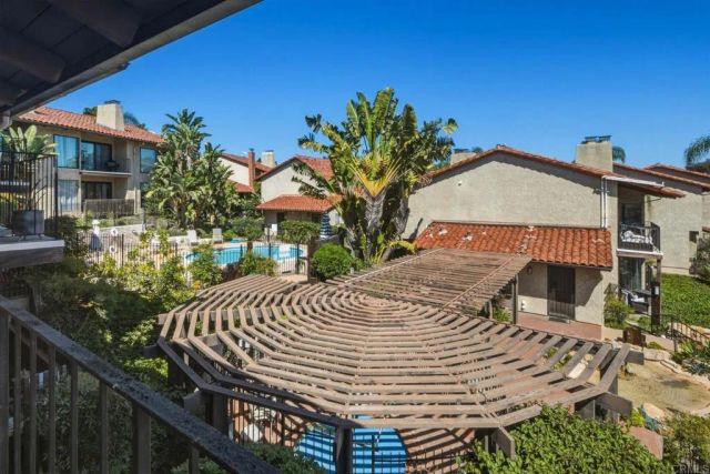 1915 Estrella De Mar Ct C, Carlsbad, CA 92009