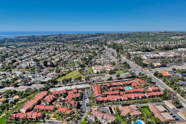 1915 Estrella De Mar Ct C, Carlsbad, CA 92009