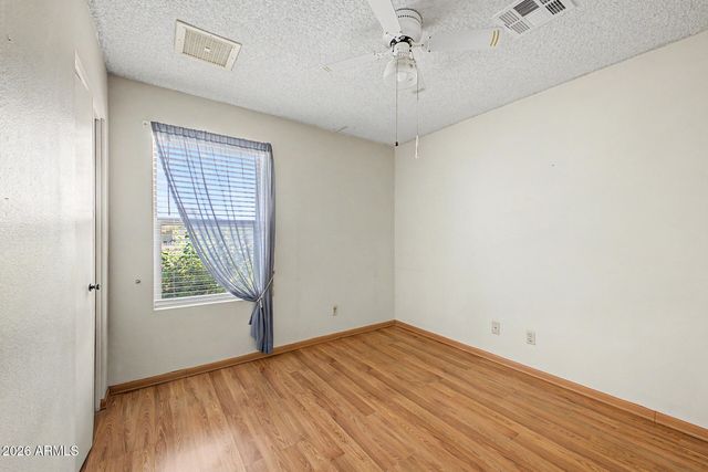 8930 W MONTECITO Avenue, Phoenix, AZ 85037