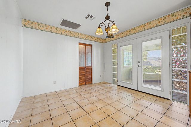 8930 W MONTECITO Avenue, Phoenix, AZ 85037