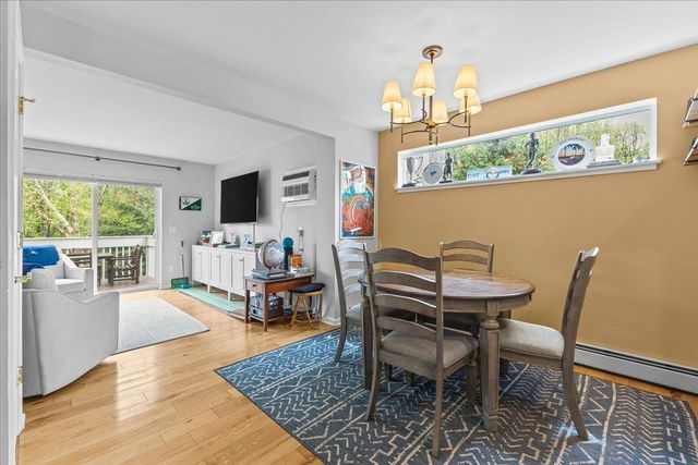 47 Finch Court, South Burlington, VT 05403