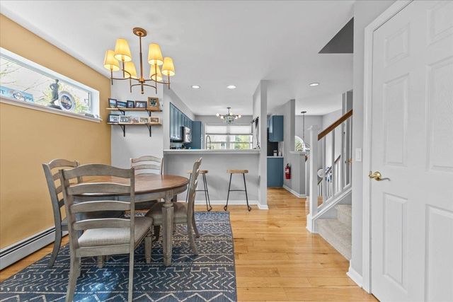 47 Finch Court, South Burlington, VT 05403