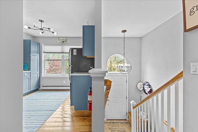 47 Finch Court, South Burlington, VT 05403