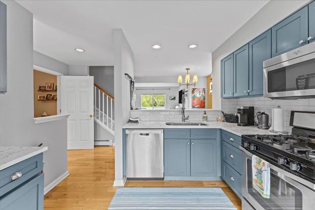 47 Finch Court, South Burlington, VT 05403