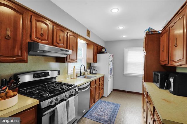 2636 GIRARD AVE, Reading, PA 19609