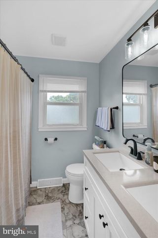 2636 GIRARD AVE, Reading, PA 19609