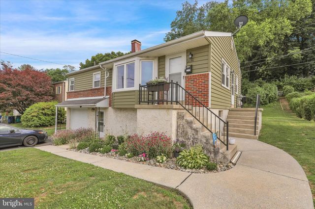 2636 GIRARD AVE, Reading, PA 19609