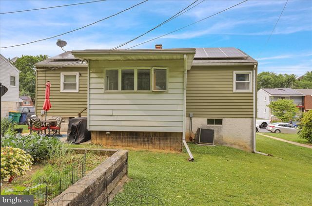 2636 GIRARD AVE, Reading, PA 19609