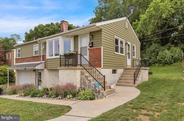 2636 GIRARD AVE, Reading, PA 19609