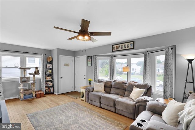 2636 GIRARD AVE, Reading, PA 19609