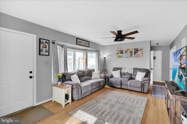 2636 GIRARD AVE, Reading, PA 19609