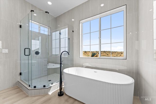 27502 Commerce Comet Way, Caldwell, ID 83607