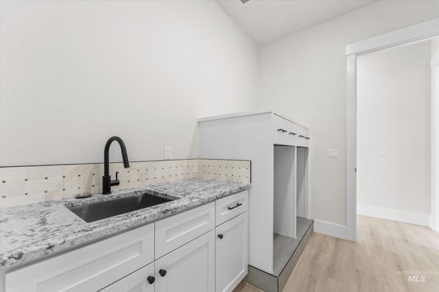27502 Commerce Comet Way, Caldwell, ID 83607