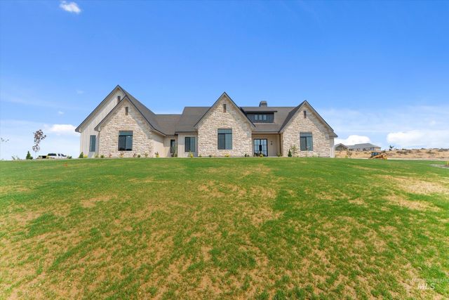 27502 Commerce Comet Way, Caldwell, ID 83607