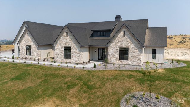 27502 Commerce Comet Way, Caldwell, ID 83607