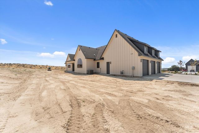27502 Commerce Comet Way, Caldwell, ID 83607