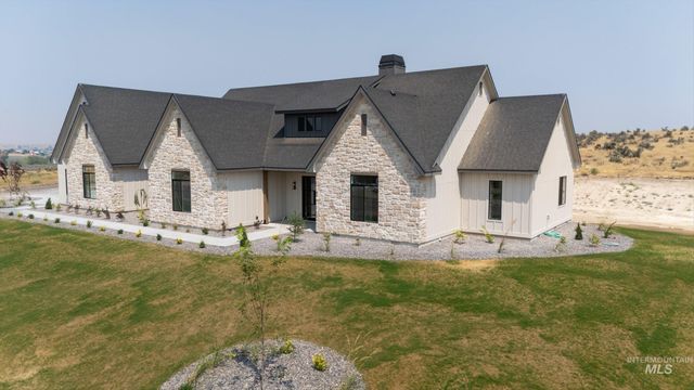 27502 Commerce Comet Way, Caldwell, ID 83607